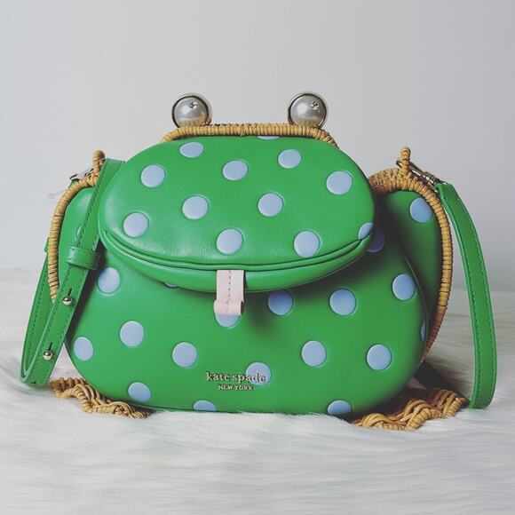 NWT Kate Spade Lily Polka Dot Wicker 3D Frog Crossbody/Green/Wicker-Leather - Picture 7 of 13